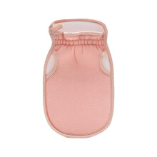 Prenez une douche et essuyez votre dos avec une longue serviette de bain absorbante.