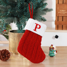 Meias de Natal com iniciais Qocolhg, 18 cm, em tricô vermelho e branco bordado, para árvore de Natal ou lareira – Combina com decoração