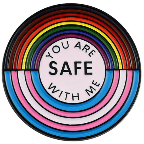Broche de esmalte arcoíris "Estás a salvo conmigo"