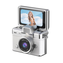 Digitalkamera i retrostil med innebygde filtre