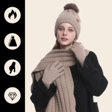 Set de iarnă tricotat pentru femei cu pompon, căciulă cu manșetă și căptușeală din fleece, eșarfă și mănuși termice, set de accesorii
