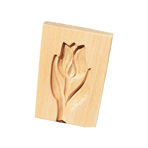 Flower-shaped cookie cutter set with chrysanthemum and rose