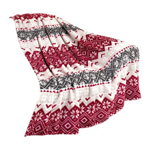 Christmas Throw Blanket – Red & Green Flannel Fair Isle Shawl for Sofa, Bed, Chair; Soft Festive Fleece Cover, Holiday Home Decor, Gift for Kids &