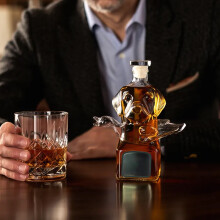 Dog-Carrying-Duck Whiskey Bottle, High Borosilicate Glass, Handcrafted Gift for Dad, Lover, Friends – Compatible with Home Bar & Tabletop Decor