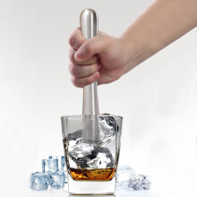 Trituradora de hielo manual de acero inoxidable con base antideslizante – para cócteles y batidos – Imprescindible para el bar en casa |
