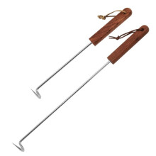 2 ganchos para carne de acero inoxidable (30 y 43 cm), ganchos para voltear carne a la barbacoa con mango de madera, compatibles con parrillas al