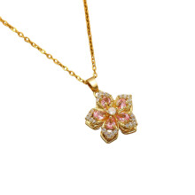 Elegante collana con pendente floreale girevole in metallo per clavicola