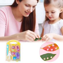 Creative Kids DIY Puncher Craft Set with Leaf, Butterfly, Star, Heart & Flower Punchers – Compatible with Kids' Crafts