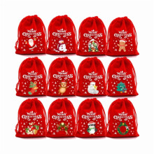 Lot de 12 sacs cadeaux de Noël en velours doux, pochettes à cordon rouge festif, idéales pour les fêtes et les cadeaux d'invités.