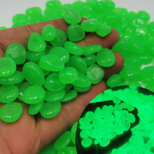 Aquarium Fish TanksGarden Pebbles Glow Stones Rock for Walkways Garden Paths Patios Yard Decor Stones 300x