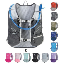 Lightweight Running Vest for Women and Men Hydration Backpack Pack with 1.5L Water Bladder Bag Running Accessories for Hiking Trail Cycling Marathon