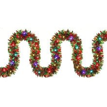 Guirlanda de Natal LED pré-iluminada Pekkaxy de 5 metros (16,4 pés), alimentada por bateria, para escadas, ambientes internos, casamentos e festas