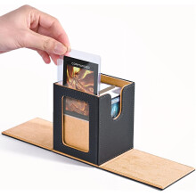 The card box, the commander window shows that the trading card storage box can hold 100 double decks of cards