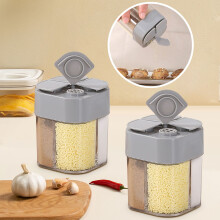 4-Compartment Portable Seasoning Box with Flip Tops – Clear Spice Container for BBQ, Camping, Kitchen; Easy to Clean; Compatible with Outdoor Use