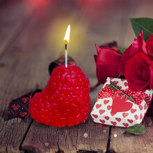 Lumânare parfumată cu soia în formă de inimă, lumânare aromaterapică cu trandafir pentru Ziua Îndrăgostiților – Cadou romantic pentru