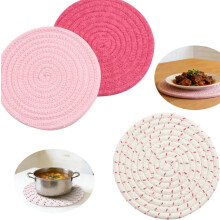 Set van 3 ronde onderzetters van 7,08 inch (19,4 cm), geweven van katoen, hittebestendig, voor keuken, eetkamer en salontafel (roze)