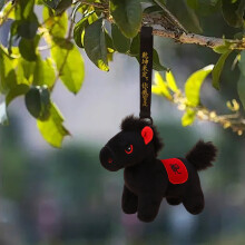 Pluche pop met paardenmascotte, een zacht en schattig pluche speelgoed voor huisdecoratie en als kerstcadeau.