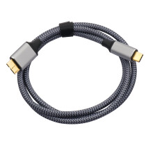 Câble flexible USB-C vers Micro-B pour la synchronisation et l'alimentation des disques durs, permettant des transferts de données et une charge