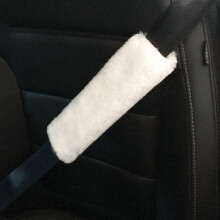 Car Seatbelt Covers with Shoulder Pad 2-Pack Red