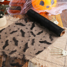 Chemin de table en maille noire Halloween 180 x 11 pouces
