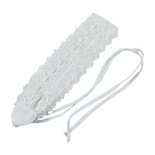 Cinto feminino de renda com detalhe de amarração, branco