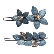 Lot de 2 barrettes à cheveux en alliage de zinc bleu à motif floral et strass, idéales pour les coiffures de festival.