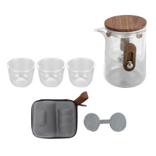 Glass Teapot with Heat‑Resistant Borosilicate Body, Non‑Drip Spout, Wooden Handle, Water‑Separation System & Travel Storage Bag