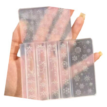 Moldes profissionais para unhas decoradas com tema de floco de neve, pequenos acessórios para manicure.