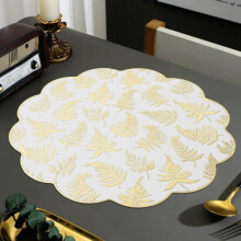 2 pcs (only mats) gilded pine placemats, high-end, light luxury, washable Western restaurant insulated table mats, Christmas placemats