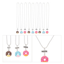 Set di 9 collane dell'amicizia a forma di ciambella con catene di alta qualità, colori assortiti, simpatici accessori decorativi per