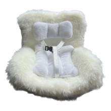 Doll Car Seat for 17cm Dolls with Air Vent Clip, Cute and Functional Car Ornament for Blind Box Doll Fans, Collectors, Display Dolls (White)