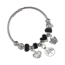 Skin Friendly Beaded Cuff Jewelry With Stainless Steel Body And Sparkling Rhinestones Detail Everyday Use Jewelry