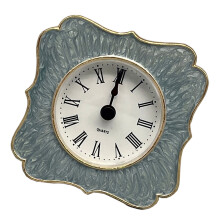 Horloge de bureau européenne vintage à mouvement silencieux