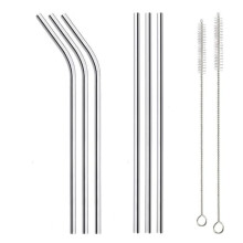 Ensemble de 8 pailles en acier inoxydable comprenant des pailles de différentes tailles (3 droites et 3 coudées) et des goupillons de nettoyage.