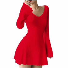 Vestido curto feminino de manga comprida com decote em V, em malha canelada e corte evasê.