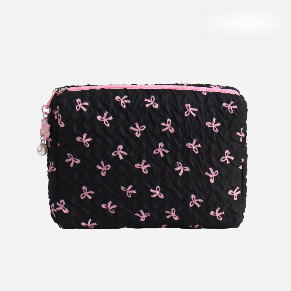 Cute Bow Pattern Quilted Cosmetic Bag, Portable Travel Cosmetic Storage Bag with Zipper and Charms, Fashionable Toiletry Bag for Women