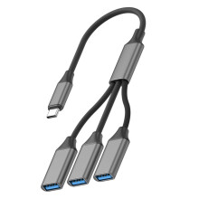 USB-C hub met 3 poorten voor het aansluiten van toetsenborden, USB-sticks en snelladen. Voorzien van een gevlochten kabel voor pc, tablet en telefoon.