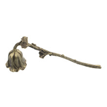 Zinc Alloy Retro Floral Candle Snuffer with Long Handle for Home