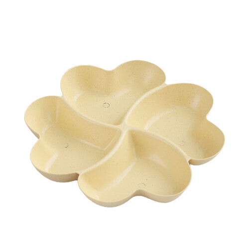 Caixa de plástico segmentada para lanches, ideal para armazenar doces, nozes e frutas secas. Compartimentos transparentes e base antiderrapante.