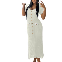 Kurzarm-Strickkleid mit tiefem V-Ausschnitt, figurbetont, mit Knöpfen, perfekt für Club und Party