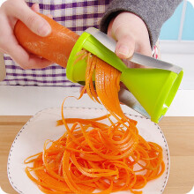 3-in-1 Veg Slicer/Grater/Shredder, Stainless Steel, Adjustable Blades, Ergonomic Green Handle, Food-Grade, 16.5cm — Compatible with Carrot