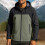 Winddichte und wasserabweisende Herren-Windjacke mit Kapuze - 1