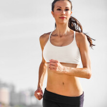 Sujetador deportivo con tirantes Teqhome para mujer, sujetador deportivo acolchado, top deportivo con cuello cuadrado, sujetador de bajo impacto,
