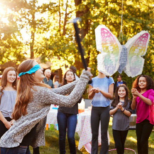 Piñata de borboleta para festas de aniversário infantis 1