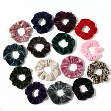 Soft Velvet Hair Bands Bulk Set Colorful Scrunchies Comfortable Hair Holders Stylish Hair Accessories Durable Elastic Band No Crease Hair Ties