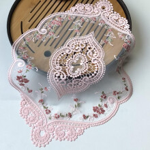 1-Piece Vintage Oval Lace Table Placemats, Exquisite Flower Cotton Embroidered Doilies Vase Mat, French Crochet Doilies, 12 X 17 Inch