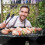 Tragbarer Kugelgrill 37 cm mit Zange 2