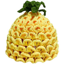 Gorro de crochê com estampa de abacaxi para mulheres no inverno.