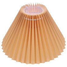 Abat-jour décoratif kaki grand format pour lampe de table, usage intérieur. Adoucit la lumière et protège les yeux.
