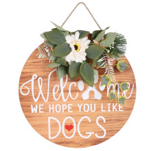 Placa de boas-vindas com guirlanda, feita à mão, para decoração de casa com tema de cachorro, apresentando um design fofo e folhas de eucalipto